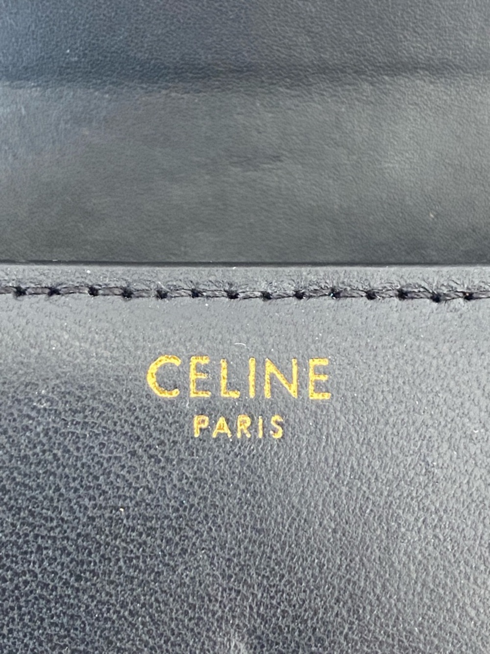 Celine SMALL FLAP WALLET TRIOMPHE IN SHINY CALFSKIN - Picture 8 of 15